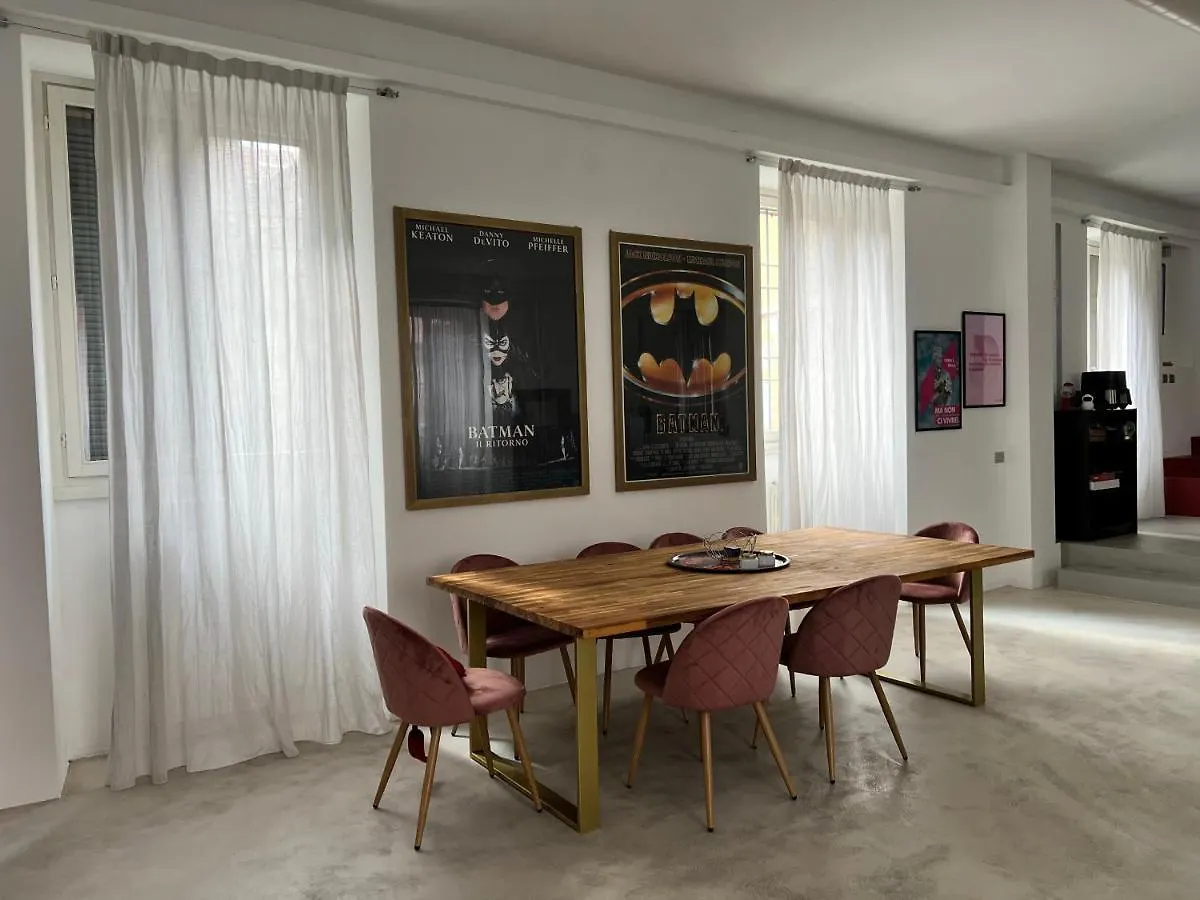 Villa La Casa Di Wayne Cologno Monzese 0*,